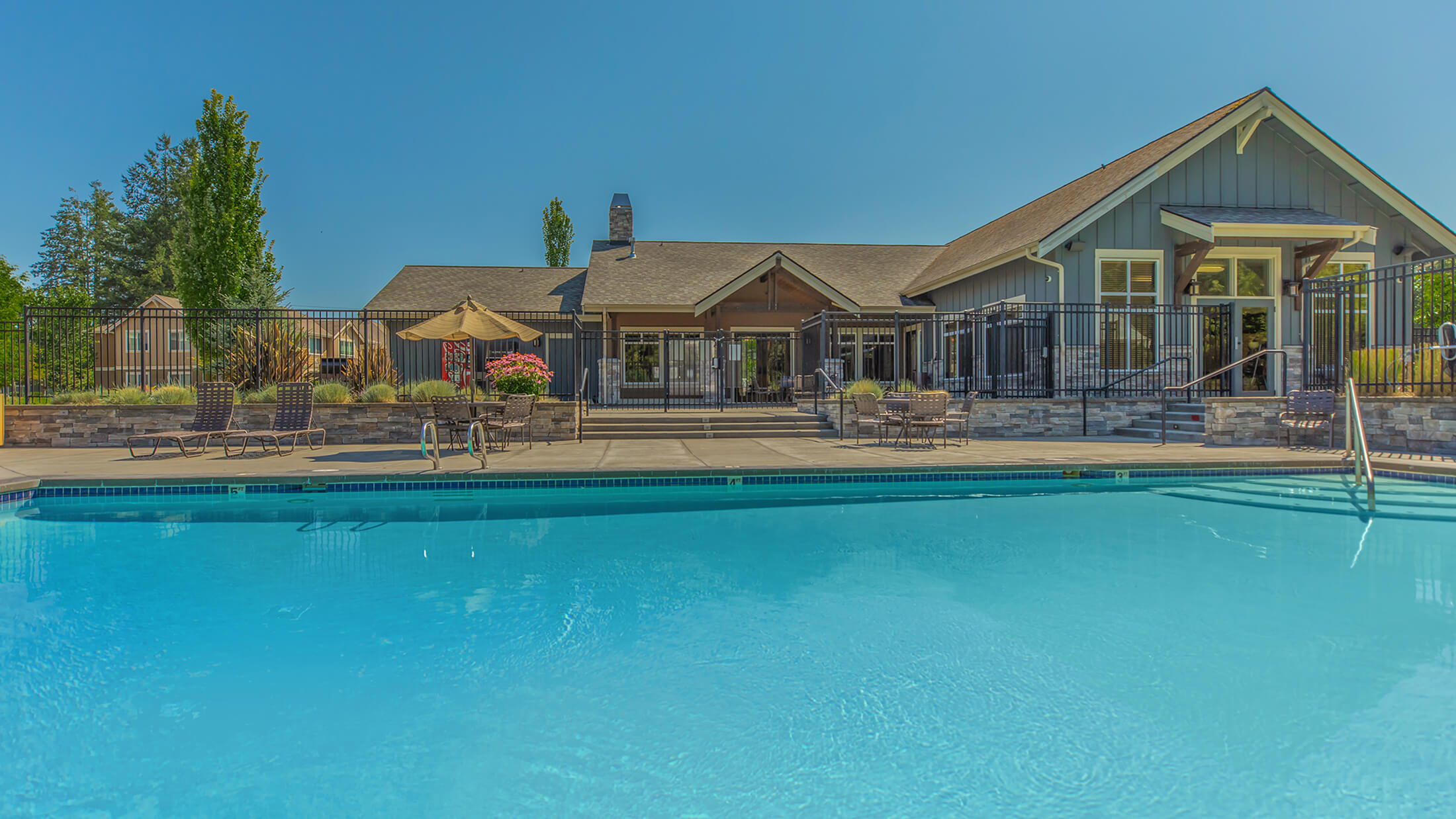 creekside apartment homes